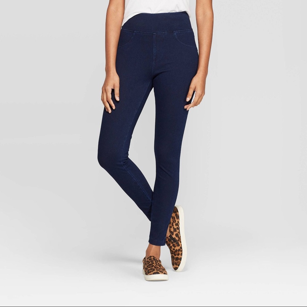Navy Denim Jeggings